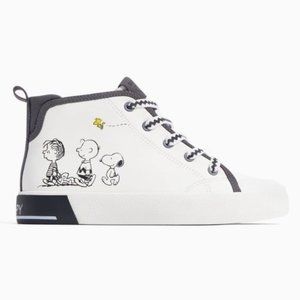 Snoopy by Zara Baby Boy High Top Sneakers 8.5